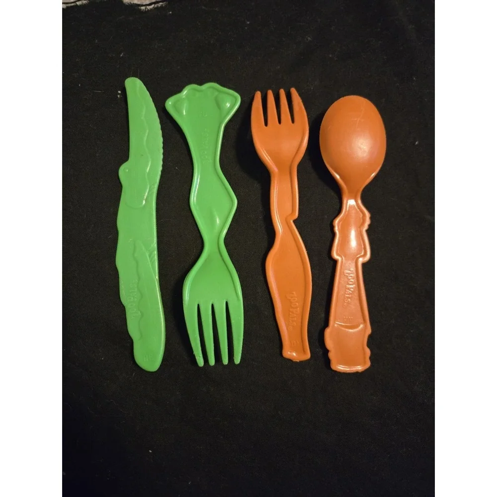Vintage Zoo Pal  Cutlery Set Of 4